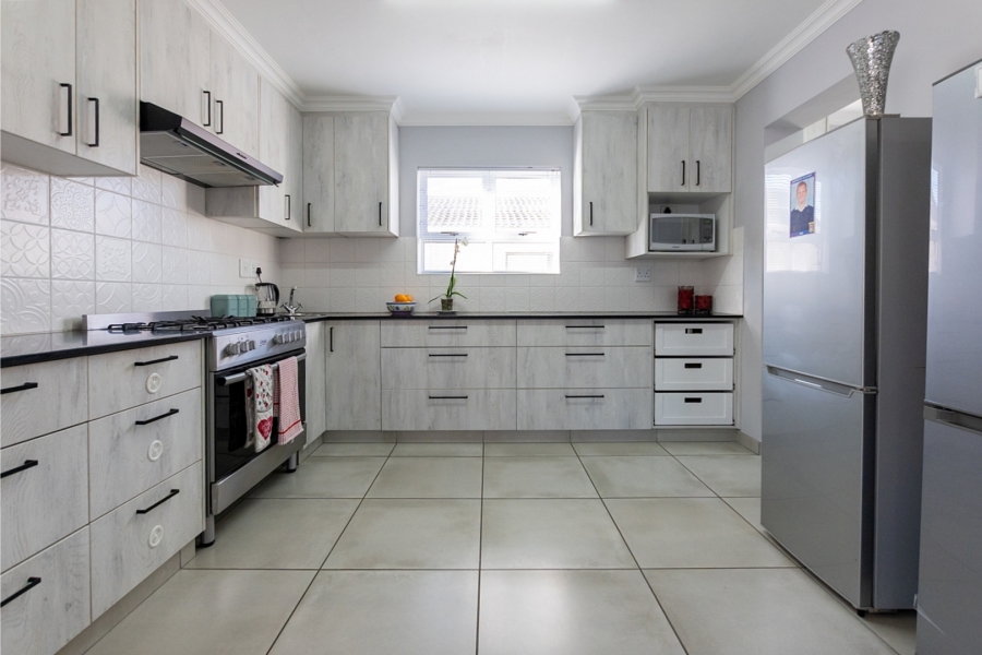 3 Bedroom Property for Sale in Port Owen Western Cape